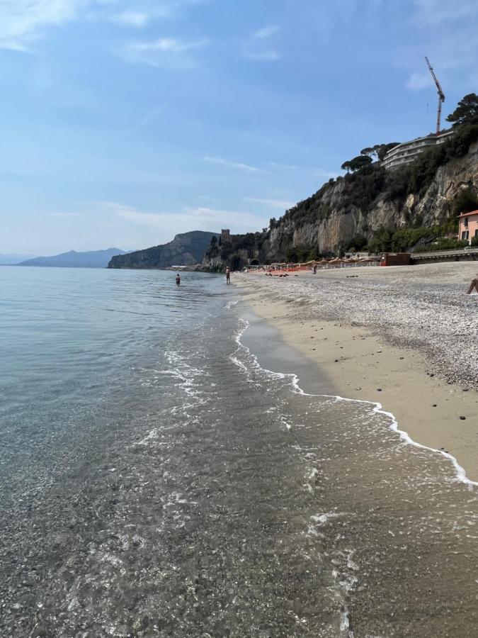 Al 37 Vista Mare E Colline Daire Finale Ligure Dış mekan fotoğraf